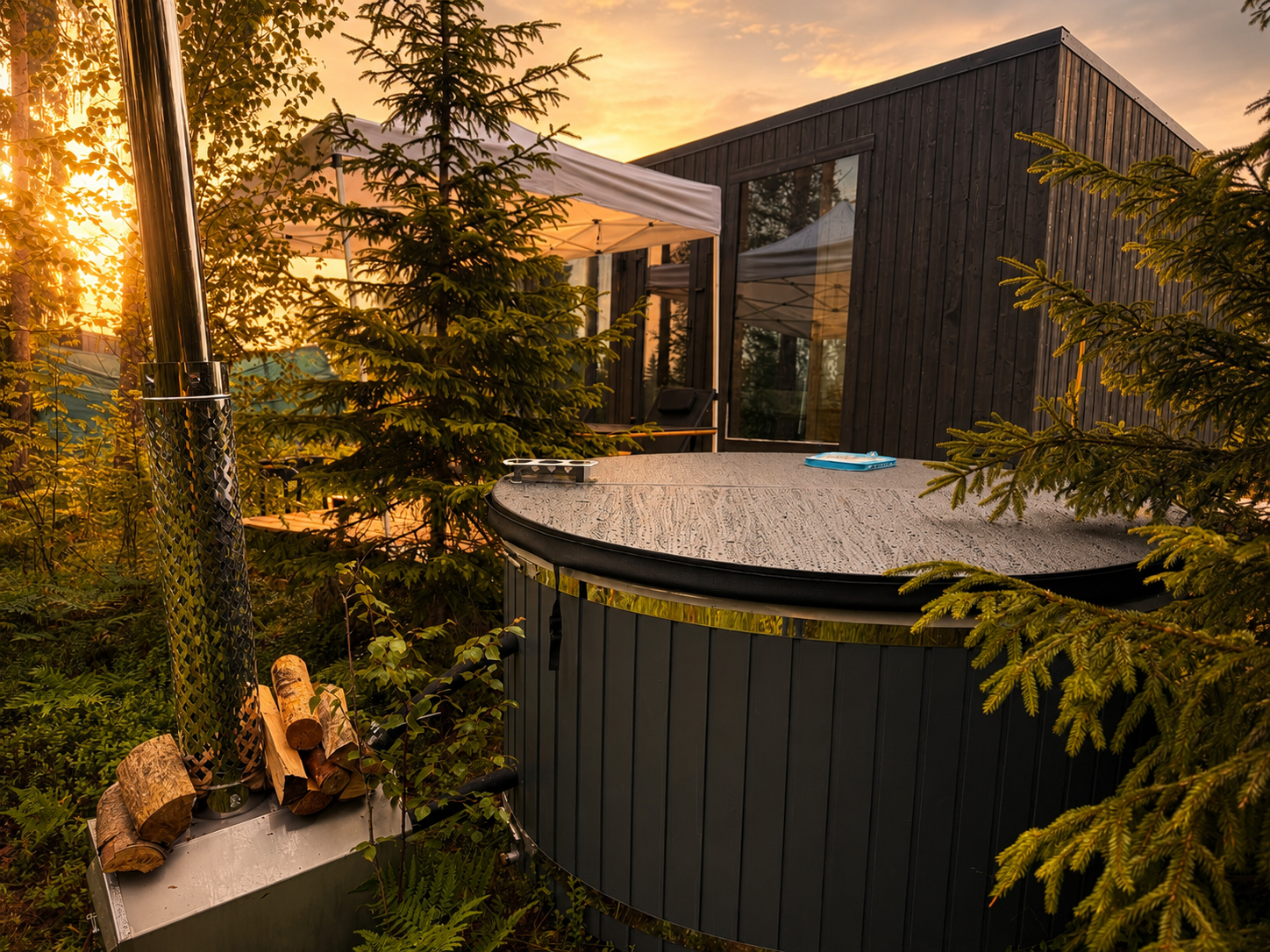 Forest Lodge Hot Tub Lake View Alpaca & Deer Park